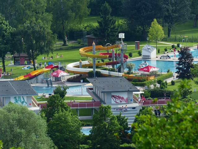 Schwimmbad in Windesheim
